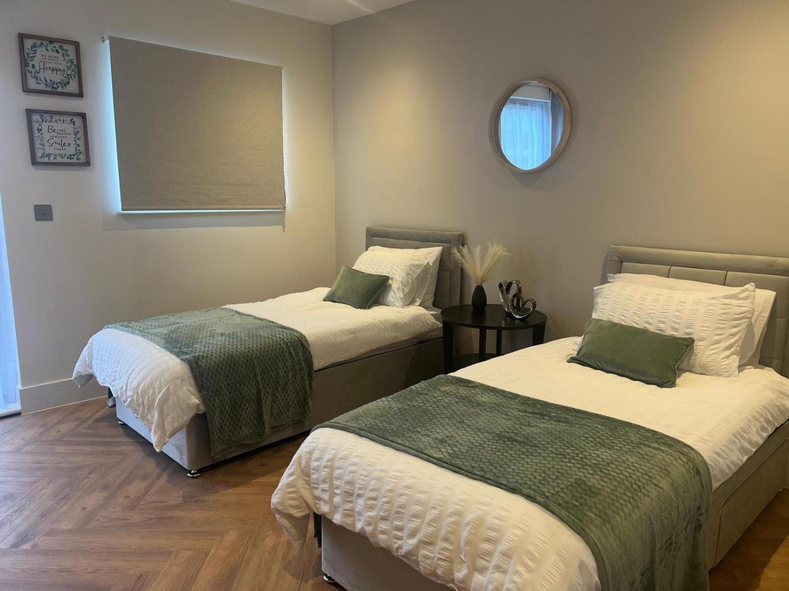 New 2 Bedroom Apartment Rickmansworth Town Centre Luaran gambar